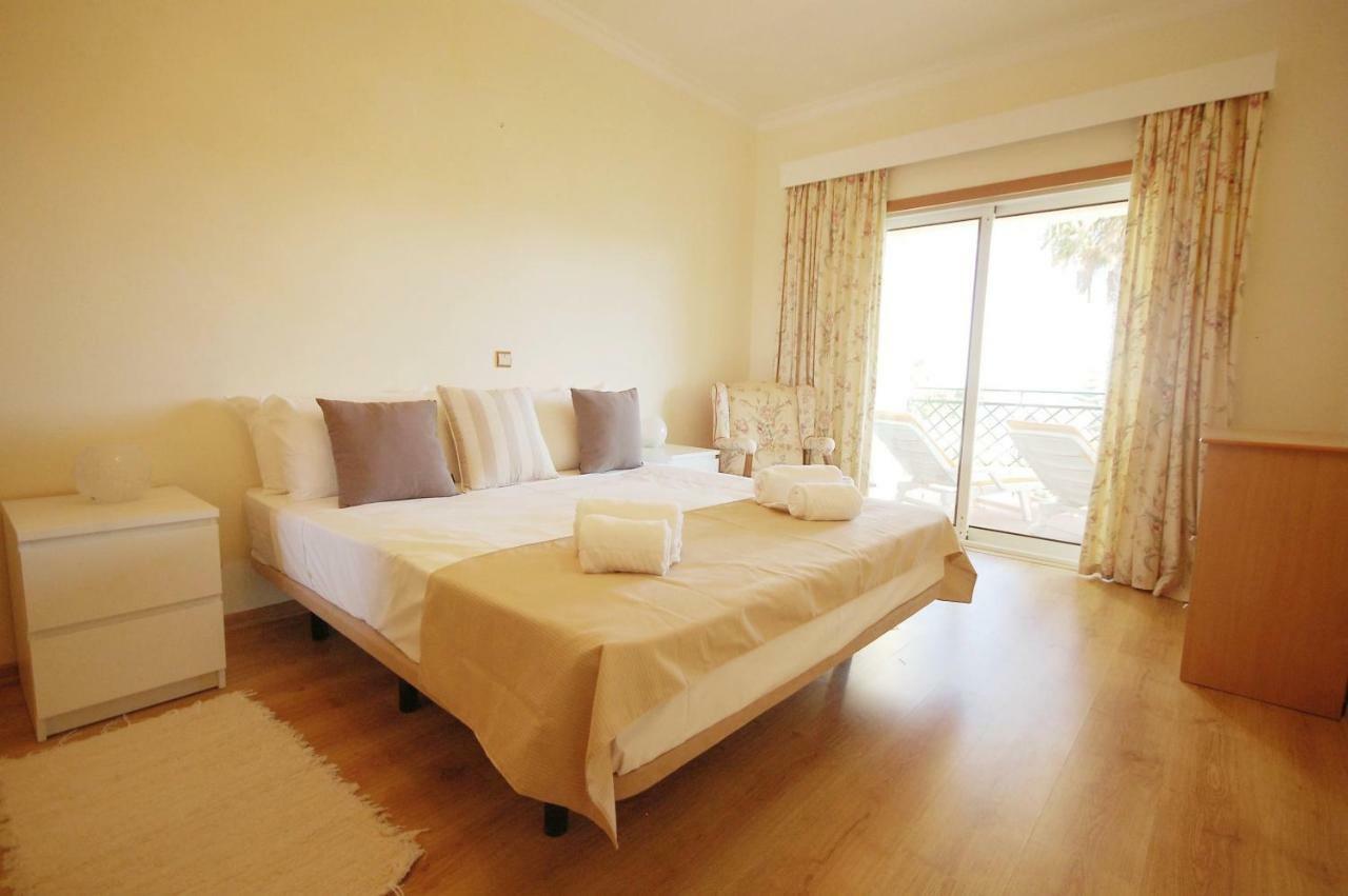 Apartment Coelha Beach - Pool - Free Wi-Fi - Air Con Albufeira Bagian luar foto